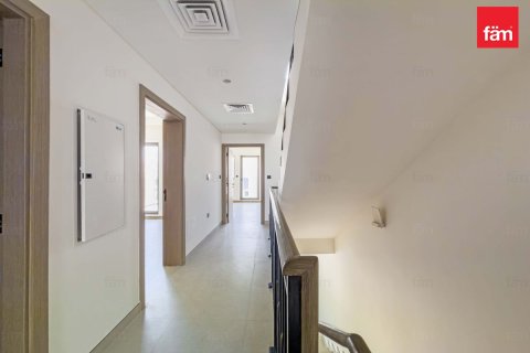 Řadový dům v Dubai, SAE 5 ložnice, 224.6 m² Č.: 769231 - fotografie 8
