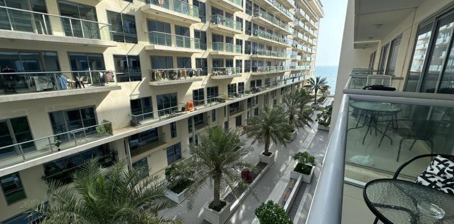 Apartament në Ras Al Khaimah, Emiratet e Bashkuara Arabe 42 m2. № 734644