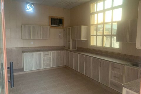 Villa zum Verkauf in Al Kharran, Ras Al Khaimah, VAE 2 Schlafzimmer, 929 m2 Nr. 734645 - Foto 12