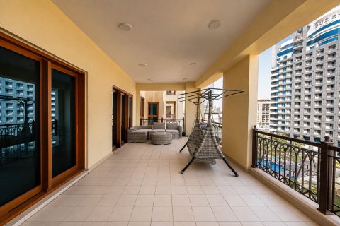 Apartment til salg i Palm Jumeirah, Dubai, UAE 3 soveværelser, 226.57 kvm № 757445 - foto 16