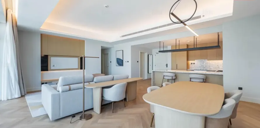 Leilighet i Al Barsha, Dubai, Emiratene 2 soverom, 198.4 kvm nr. 760313