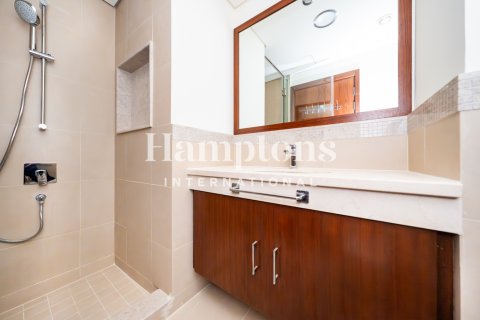 Appartamento in affitto a Downtown Dubai (Downtown Burj Dubai), Dubai, EAU 3 camere da letto, 180.13891700 mq. № 734078 - foto 6