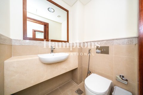 Appartamento in affitto a Downtown Dubai (Downtown Burj Dubai), Dubai, EAU 3 camere da letto, 180.13891700 mq. № 734078 - foto 22