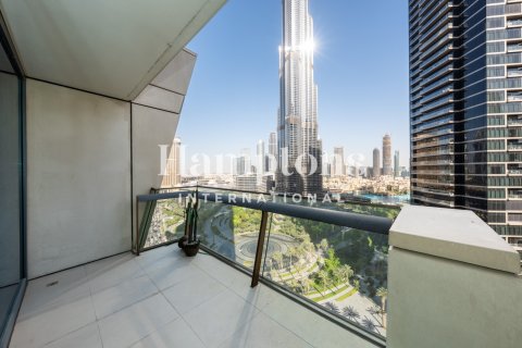 Appartamento in affitto a Downtown Dubai (Downtown Burj Dubai), Dubai, EAU 3 camere da letto, 180.13891700 mq. № 734078 - foto 4