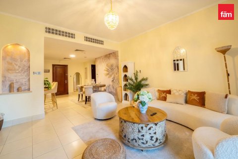 Appartement à louer à Old Town, Dubai, EAU 2 chambres, 123.7 m2 № 758215 - photo 3