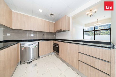 Stadthaus zur Miete in Dubai, VAE 4 Schlafzimmer, 187.2 m2 Nr. 758211 - Foto 3