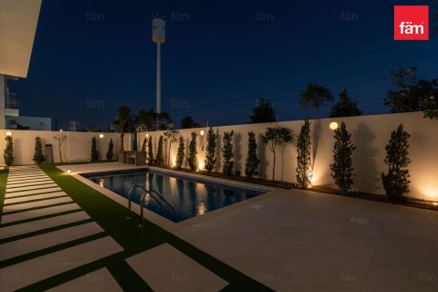 Huvila Dubai, Arabiemiraatit 4 makuuhuonetta, 570 m2 № 708188 - kuva 26