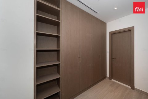 Huvila Dubai, Arabiemiraatit 4 makuuhuonetta, 570 m2 № 708188 - kuva 22