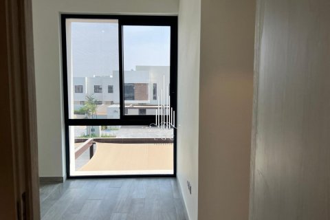 Radový dom na Yas Island, Abu Dhabi, SAE 2 spálne, 123.9 m2 č. 513954 - Fotografia 7