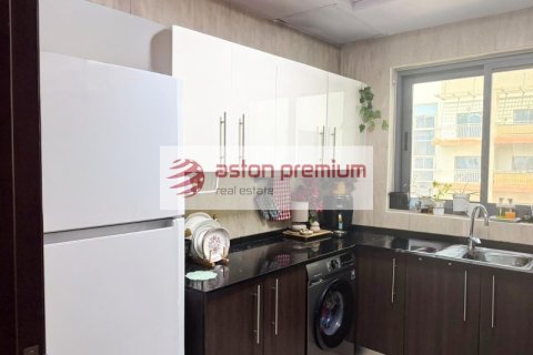 Al Furjan, Dubai, UAE의 판매용 아파트 침실 1개, 81제곱미터 번호 765842 - 사진 3