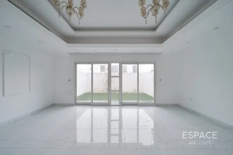 Kaupunkipientalo Al Furjan, Dubai, Arabiemiraatit 3 makuuhuonetta, 265 m2 № 737981 - kuva 3