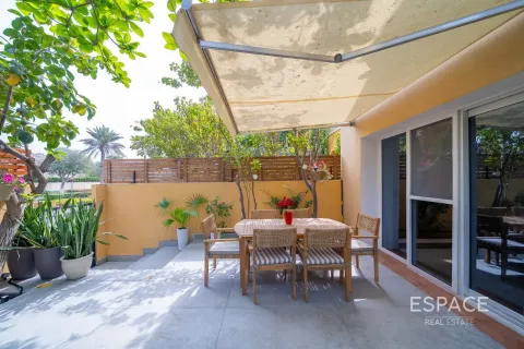 Willa na sprzedaż w Arabian Ranches, Dubai, ZEA 3 sypialnie, 214 mkw., nr 737983 - zdjęcie 20