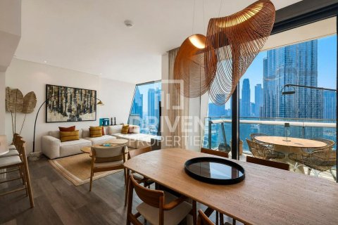 Apartment in Downtown Dubai (Downtown Burj Dubai), Dubai, UAE 2 bedrooms, 153.29 sq.m. № 761743 - photo 1