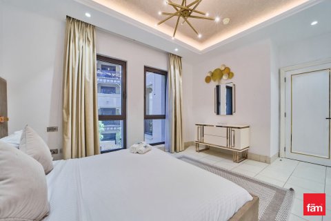 Lägenhet uthyres i Old Town, Dubai, UAE 2 sovrum, 129.5 kvm Nr. 648008 - fotografi 8
