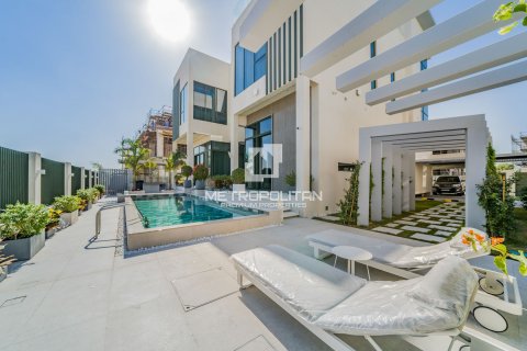 Villa in Dubai Hills Estate, UAE 7 bedrooms, 801 sq.m. № 663191 - photo 3