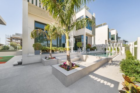 Villa in Dubai Hills Estate, UAE 7 bedrooms, 801 sq.m. № 663191 - photo 16