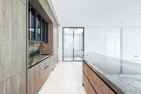 Vila v Tilal Al Ghaf, Dubai, SAE 5 spální, 580 m2 č. 664071 - Fotografia 7