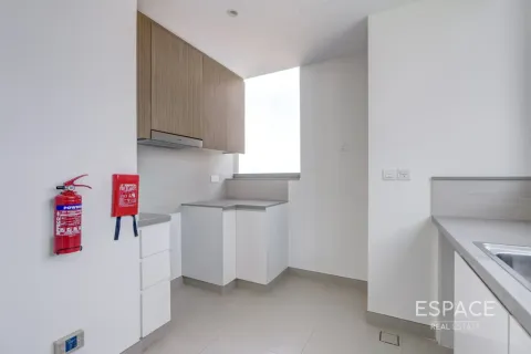Apartment til leje i Dubai Marina, Dubai, UAE 2 soveværelser, 105 kvm № 738189 - foto 5