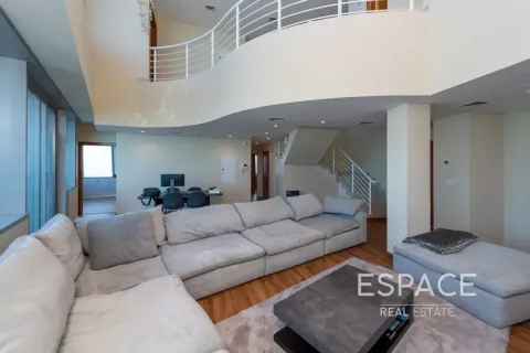 Apartamento en alquiler en Dubai Marina, Dubai, EAU 5 dormitorios, 269 m2 № 738190 - foto 3