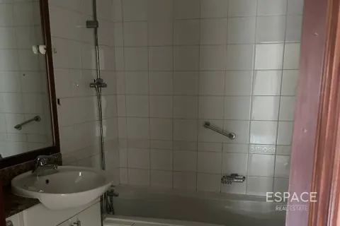 דירה להשכרה ב Dubai Marina, Dubai, איחוד האמירויות  3 חדרי שינה, 216 מ"ר, מספר 738188 - תמונה 8