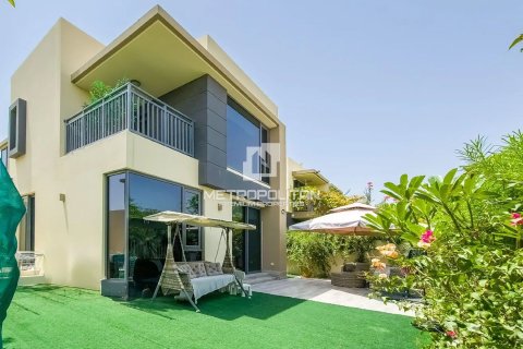 Ridamaja asukohaga Dubai Hills Estate, Dubai, AÜE: 4 magamistoaga, 285 m² Nr 664038