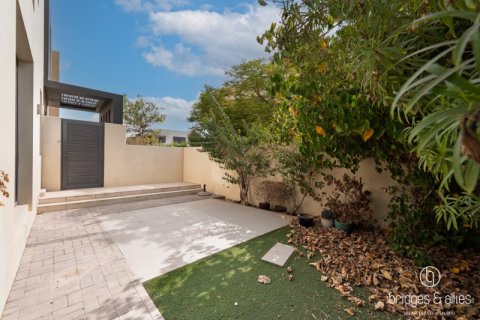 Vila di Dubai Hills Estate, UEA 5 kamar tidur, 254 m2 nomor 758114 - foto 17
