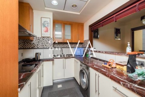 Appartement te huur in Jumeirah Beach Residence, Dubai, VAE 2 slaapkamers, 136.19 vr.m., nr 637635 - foto 8