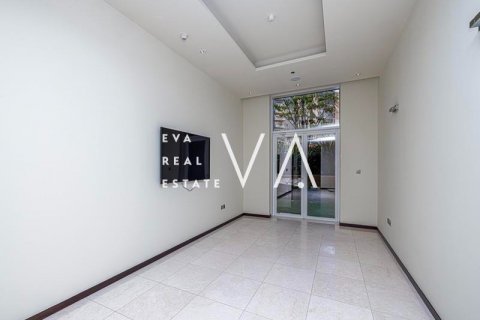 Apartment in Palm Jumeirah, Dubai, UAE 1 bedroom, 143 sq.m. № 637634 - photo 8