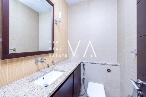 Apartment in Palm Jumeirah, Dubai, UAE 1 bedroom, 143 sq.m. № 637634 - photo 2