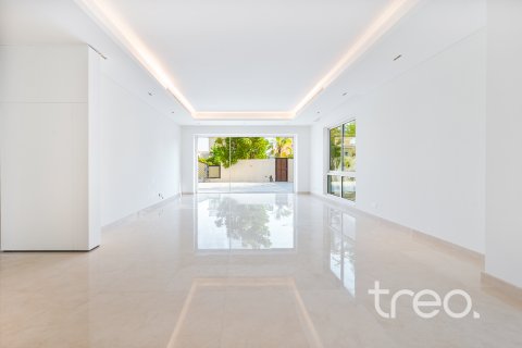 Villa en alquiler en The Villa, Dubai, EAU 6 dormitorios, 387.96 m2 № 761382 - foto 3