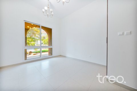 Villa en alquiler en The Villa, Dubai, EAU 6 dormitorios, 387.96 m2 № 761382 - foto 21