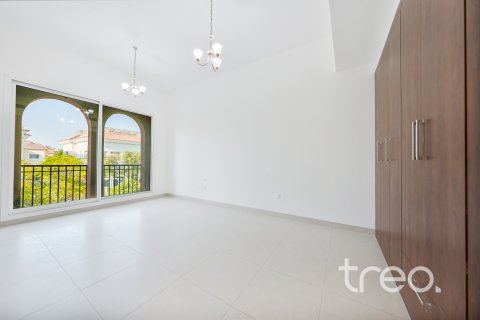 Villa en alquiler en The Villa, Dubai, EAU 6 dormitorios, 387.96 m2 № 761382 - foto 11