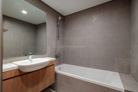 Townhouse in Dubai Land, Dubai, UAE 3 bedrooms, 161 sq.m. № 722207 - photo 8