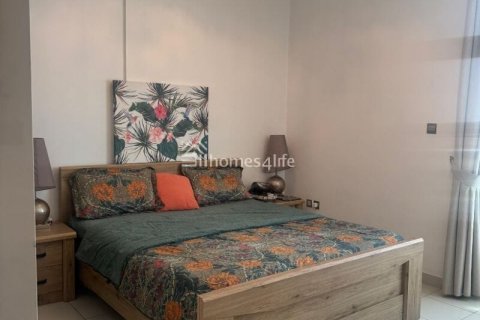 Apartment sa Dubai Studio City, Dubai, UAE 2 silid-tulugan, 111 sq.m. № 722159 - larawan 14
