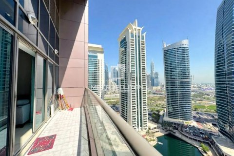 Apartment in Jumeirah Lake Towers, Dubai, UAE 2 bedrooms, 122 sq.m. № 665238 - photo 12