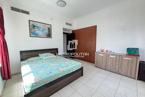 Apartment in Jumeirah Lake Towers, Dubai, UAE 2 bedrooms, 122 sq.m. № 665238 - photo 7