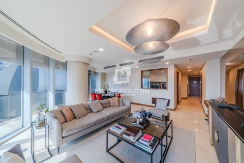 Apartmen di Downtown Dubai (Downtown Burj Dubai), UAE 3 bilik tidur, 184 meter persegi № 665236 - foto 17