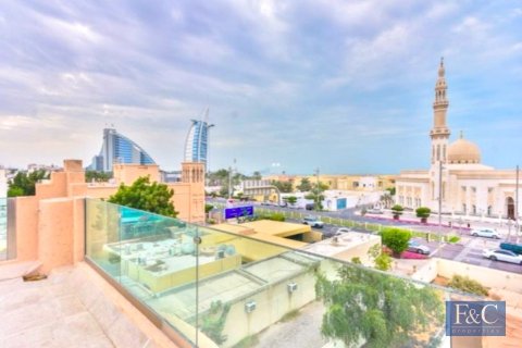Umm Suqeim, Dubai, BAE’de villa 7 yatak odası, 892 m&sup2; No 704708