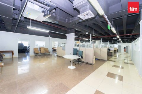 Toko di Al Furjan, Dubai, UEA 464.5 m2 nomor 740322