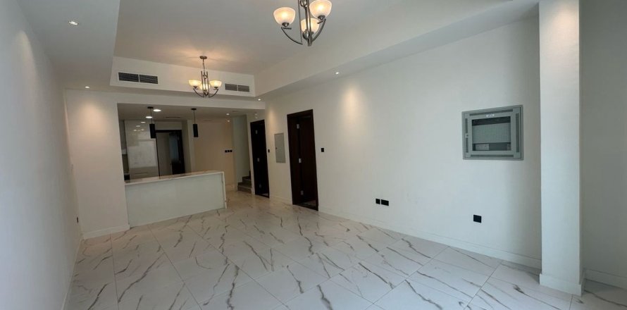 ویلا در Dubai ، امارات متحده عربی 4 خوابه ، 191.4 متر مربع.  شماره 713536