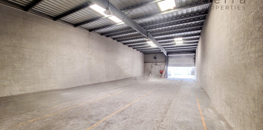 Sklad v Ras Al Khor, Dubai, SAE 292.6 m² Č.: 457962