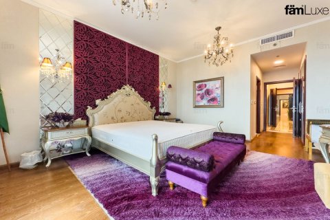 Apartemen di Dubai Marina, UEA 5 kamar tidur, 711.5 m2 nomor 702387 - foto 11