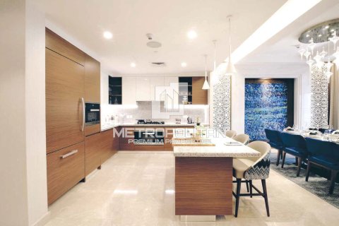 آپارتمان برای فروش در  Downtown Dubai (Downtown Burj Dubai)، Dubai، امارات متحده عربی  2 خوابه ، 139 متر مربع ، شماره 663163 - تصویر 2