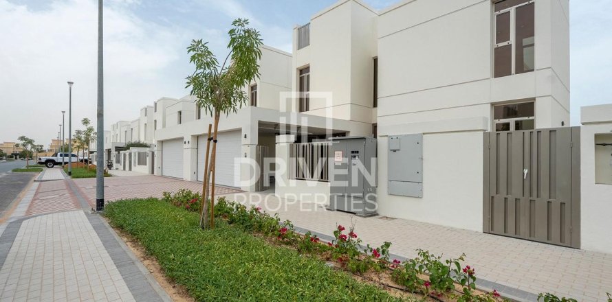 Vila di Jumeirah Park, Dubai, UAE 5 bilik tidur, 704.3 meter persegi № 761669