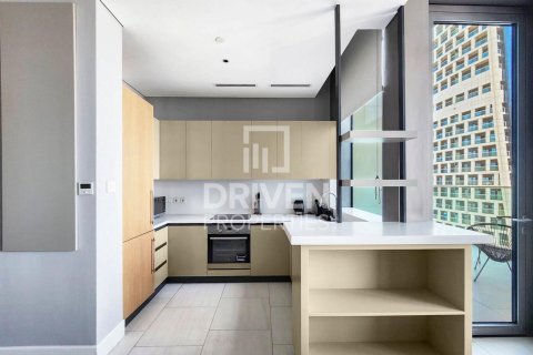 Dupleks di Business Bay, Dubai, UAE 2 bilik tidur, 172.99 meter persegi № 768487 - foto 9