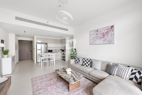 Apartment in Dubai Harbour, Dubai, UAE 2 bedrooms, 119 sq.m. № 665403 - photo 3