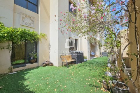 Apartment sa Old Town, Dubai, UAE 2 silid-tulugan, 186 sq.m. № 663349