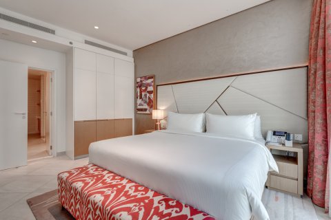 Apartmen Hotel di Deira, Dubai, UAE 2 bilik tidur, 204.11 meter persegi № 750589 - foto 11