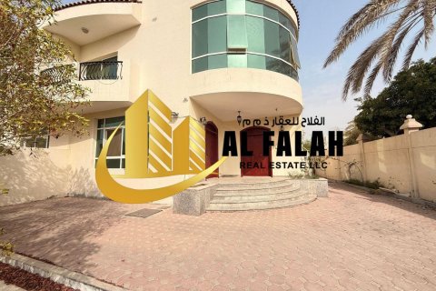 וילה להשכרה ב Wasit, Sharjah, איחוד האמירויות  5 חדרי שינה, 418 מ"ר, מספר 635555 - תמונה 5