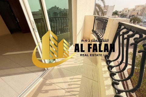 Villa i Wasit, Sharjah, UAE 5 soveværelser, 418 kvm № 635555